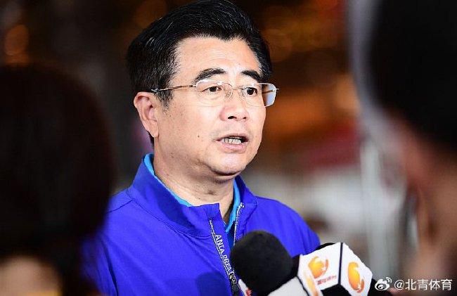 《中国电影报道》特别策划“中国电影 中国柒牌 | 2024年中国电影金鸡奖评委指定服装品牌 2024-11-20 2024年，中国柒牌再次成为中国电影金鸡奖官方指定评委会服装品牌。