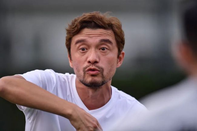 赵露思此番分享美照，也算为即将复工预热。