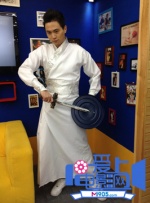 姜文宣布新片《侠隐》 将讲述青年侠客复仇故事 2015-04-14 4月13日，在杭州出席导演生涯二十年活动的姜文宣布新片为《侠隐》，与前两部作品《让子弹飞》、《一步之遥》共同构成“北洋三部曲”。